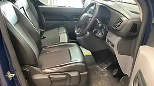 Used 2019 Toyota Proace Icon Medium Blue - Interior and Exterior details 12