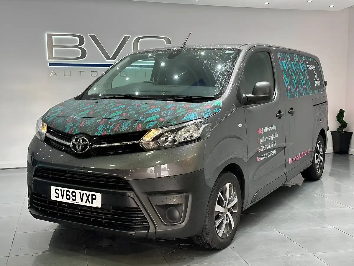 Used 2019 Toyota Proace Icon Medium Grey - Front View