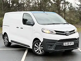 Used 2019 Toyota Proace Icon White - Interior and Exterior details 2