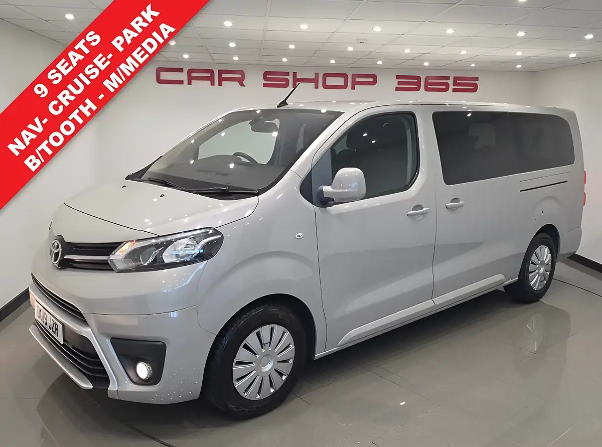 Used 2019 Toyota Proace Verso Shuttle Long Silver - Front View