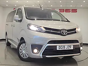 Used 2019 Toyota Proace Verso Shuttle Long Silver - Interior and Exterior details 10