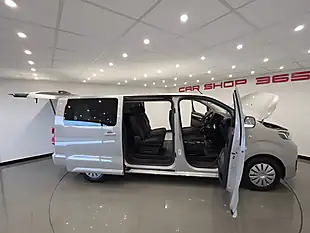 Used 2019 Toyota Proace Verso Shuttle Long Silver - Interior and Exterior details 7