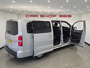 Used 2019 Toyota Proace Verso Shuttle Long Silver - Interior and Exterior details 9