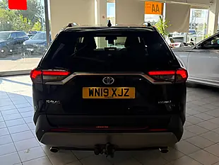 Used 2019 Toyota RAV4 Design Black - Interior and Exterior details 10