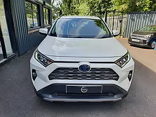 Used 2019 Toyota Rav4 Design White - Interior and Exterior details 5