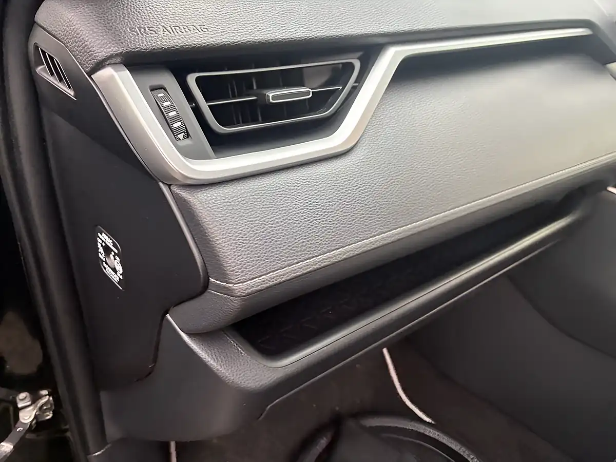 Used 2019 Toyota Rav4 Excel Black - Interior and Exterior details 13