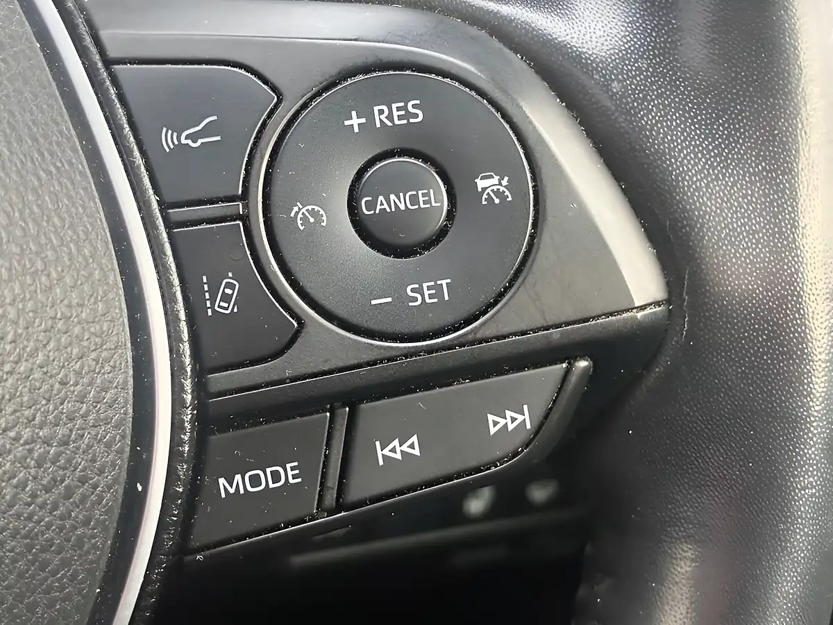 Used 2019 Toyota Rav4 Excel Black - Interior and Exterior details 20
