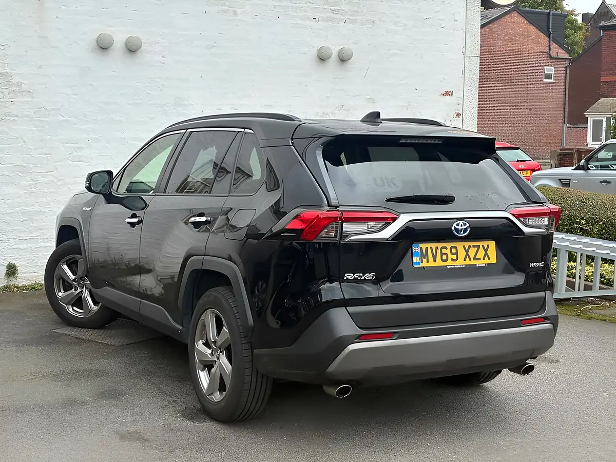 Used 2019 Toyota Rav4 Excel Black - Interior and Exterior details 5