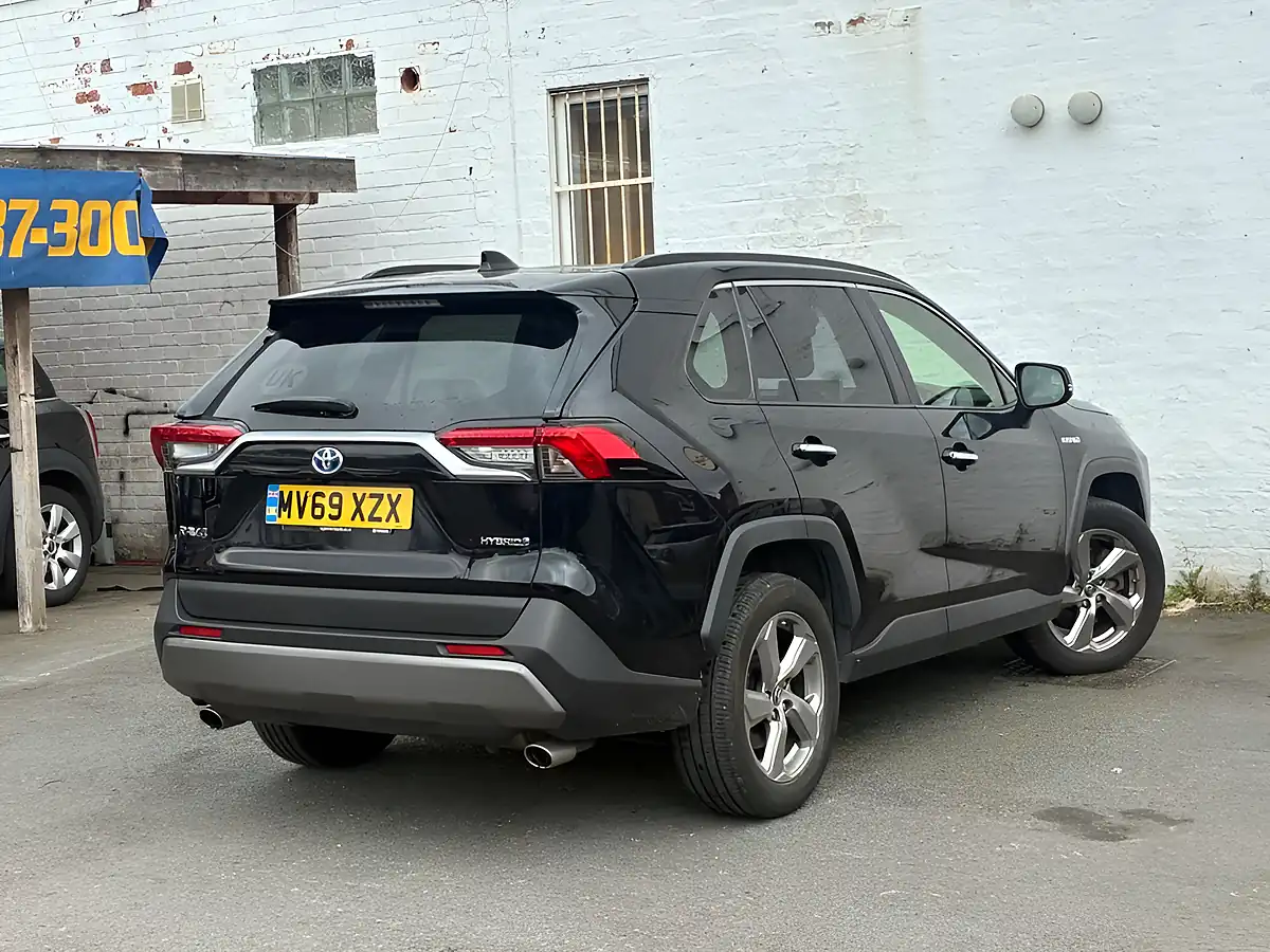 Used 2019 Toyota Rav4 Excel Black - Interior and Exterior details 8