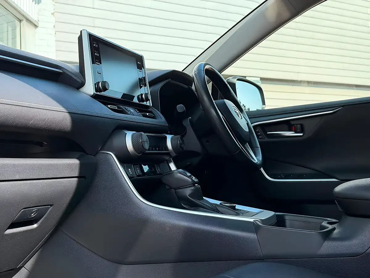 Used 2019 Toyota RAV4 Excel Blue - Interior and Exterior details 11