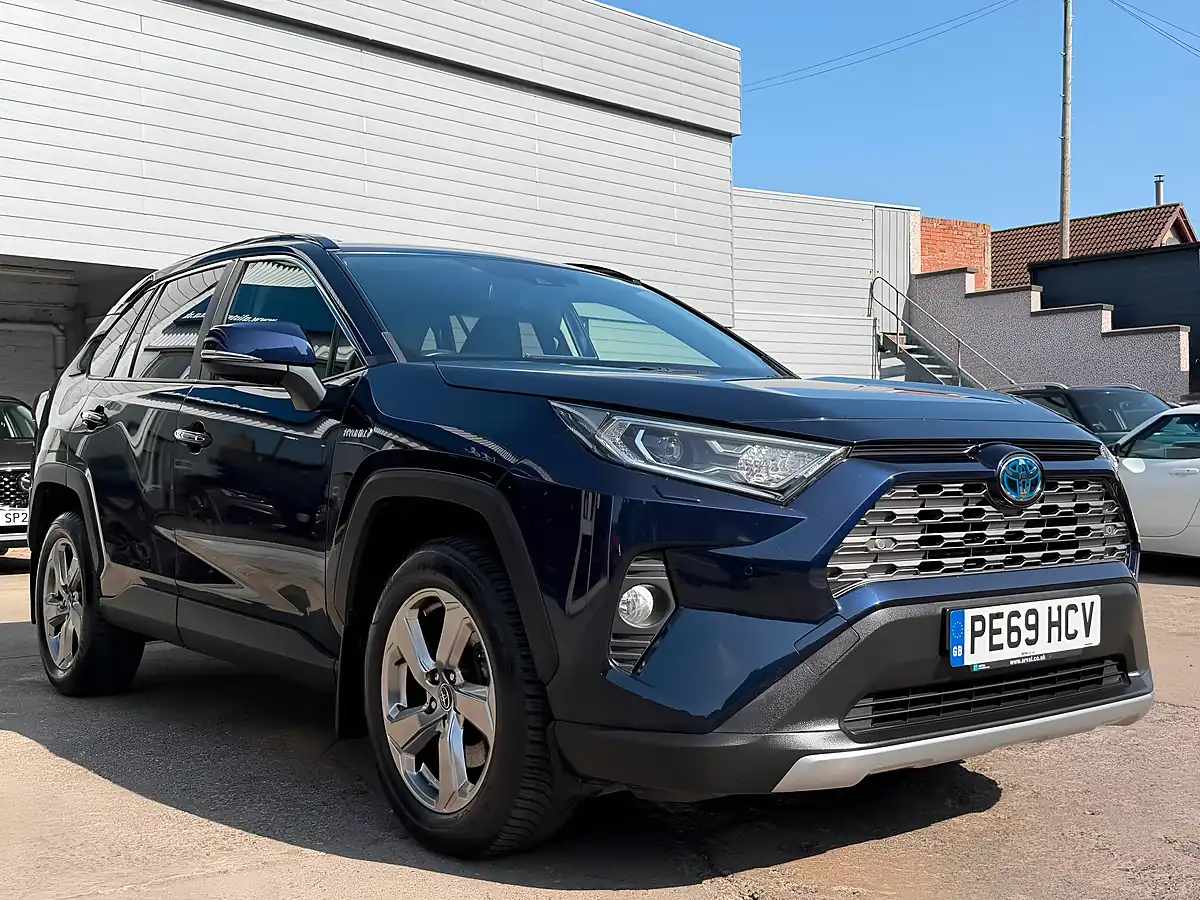 Used 2019 Toyota RAV4 Excel Blue - Interior and Exterior details 2