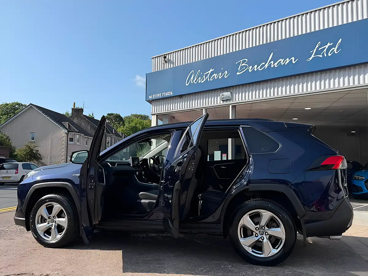 Used 2019 Toyota RAV4 Excel Blue - Interior and Exterior details 7