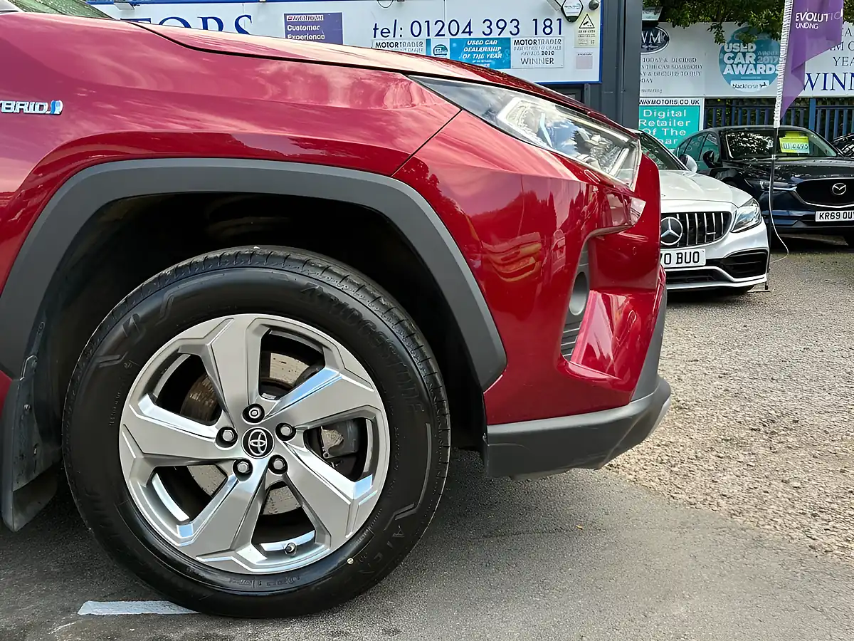 Used 2019 Toyota RAV4 Excel Red - Interior and Exterior details 6
