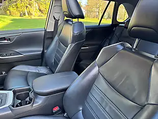 Used 2019 Toyota RAV4 Excel Silver - Interior and Exterior details 14
