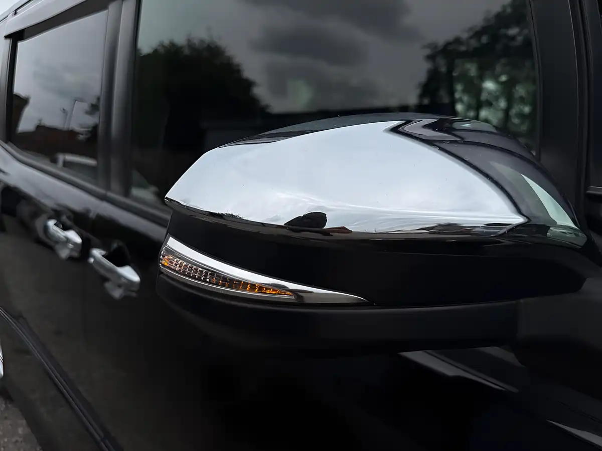 Used 2019 Toyota Voxy MPV Black - Interior and Exterior details 18