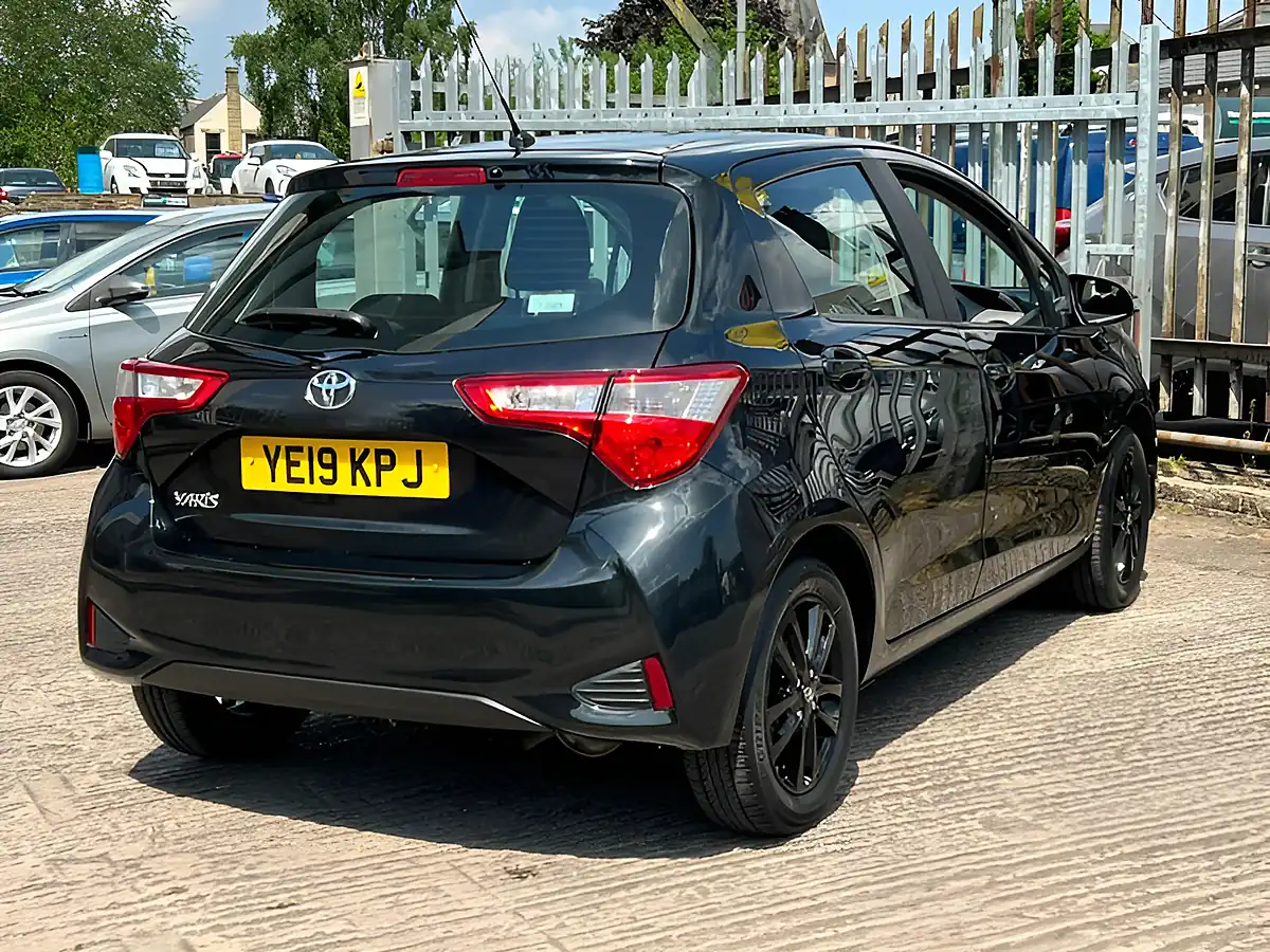 Used 2019 Toyota Yaris Active Black - Interior and Exterior details 10
