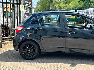 Used 2019 Toyota Yaris Active Black - Interior and Exterior details 12