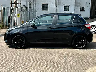 Used 2019 Toyota Yaris Active Black - Interior and Exterior details 15