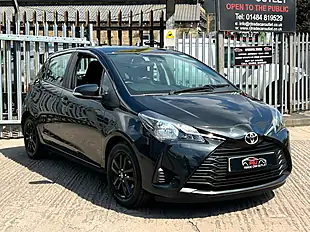 Used 2019 Toyota Yaris Active Black - Interior and Exterior details 3