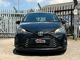 Used 2019 Toyota Yaris Active Black - Interior and Exterior details 7