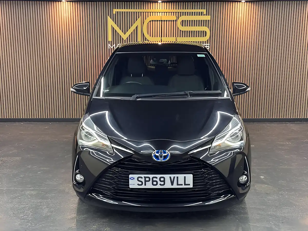 Used 2019 Toyota Yaris Excel Black - Interior and Exterior details 3