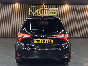 Used 2019 Toyota Yaris Excel Black - Interior and Exterior details 6