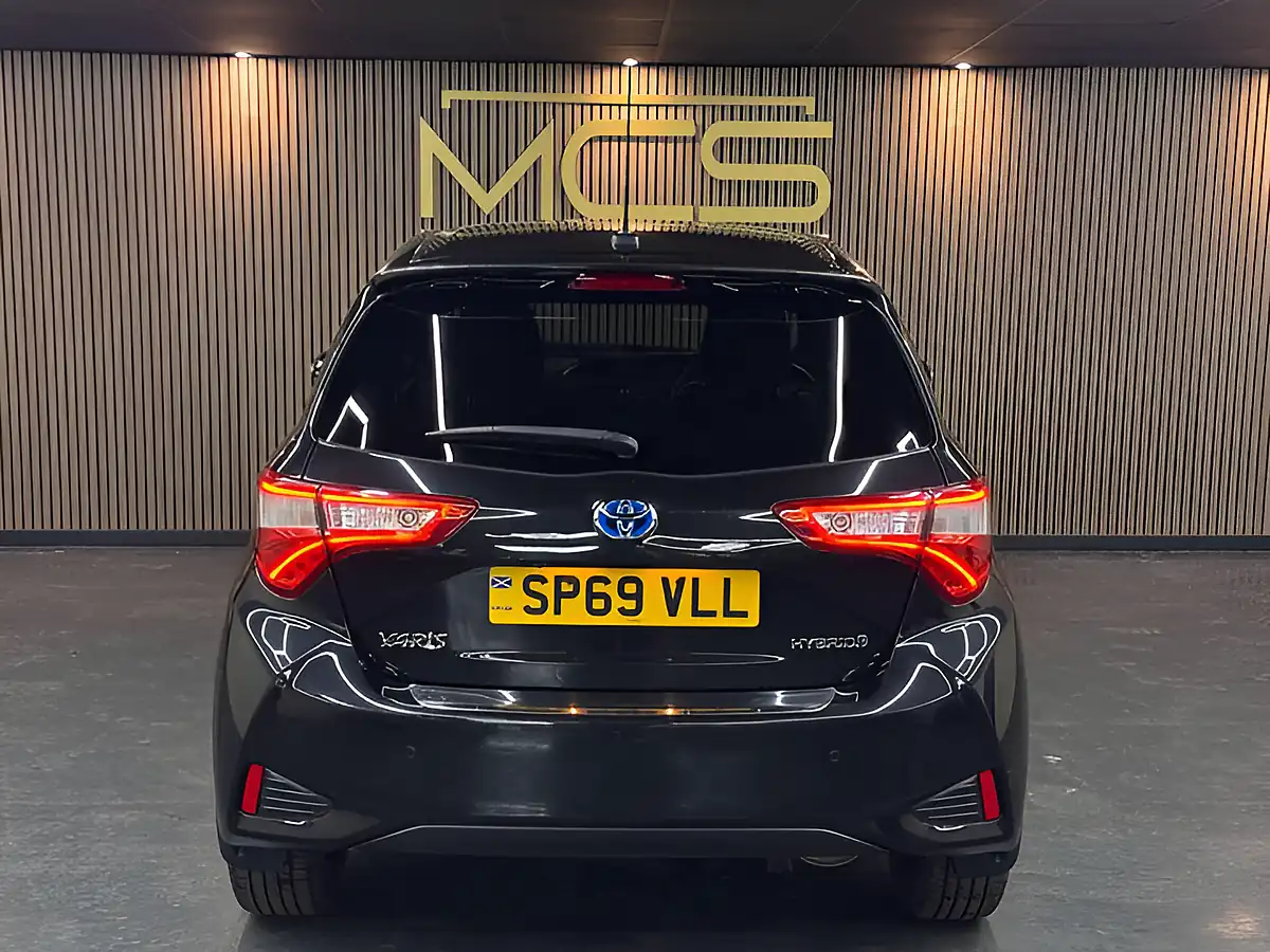 Used 2019 Toyota Yaris Excel Black - Interior and Exterior details 6