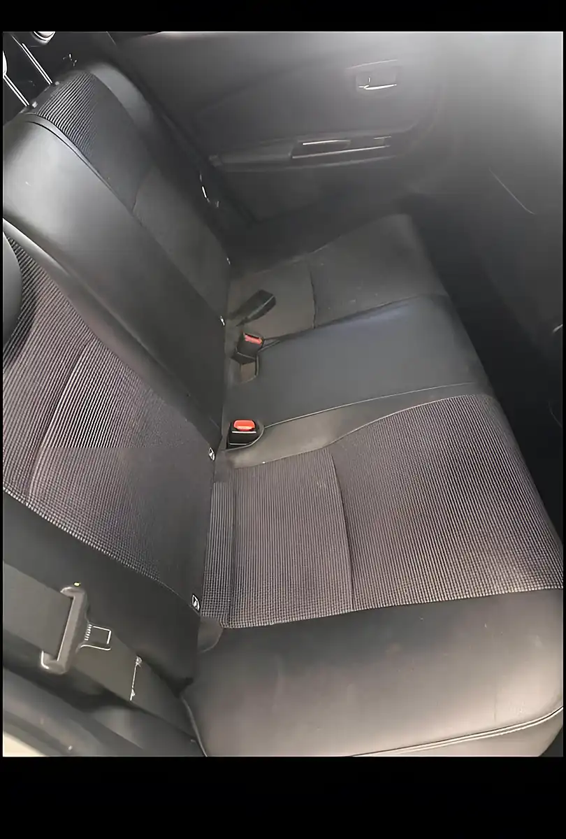 Used 2019 Toyota Yaris Excel White - Interior and Exterior details 8