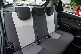 Used 2019 Toyota Yaris Icon Decuma Grey - Interior and Exterior details 12