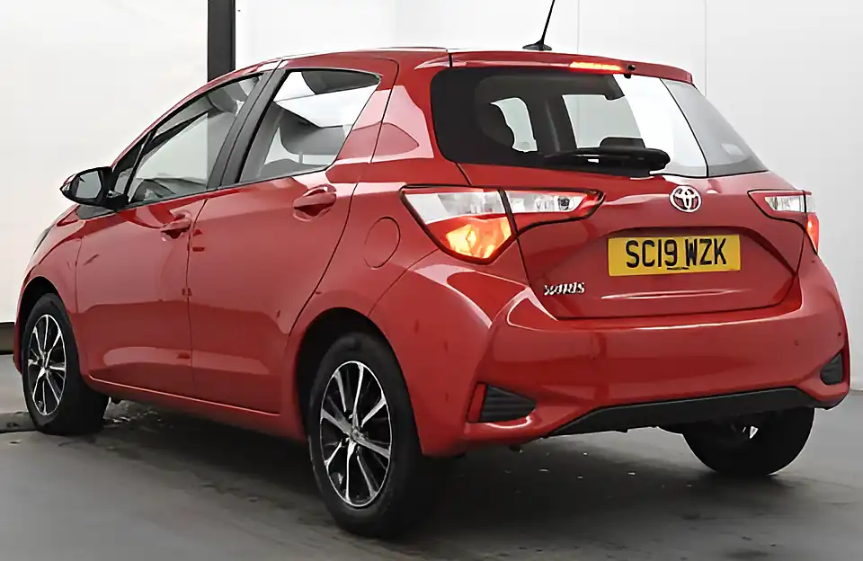 Used 2019 Toyota Yaris Icon Tech Chilli Red - Interior and Exterior details 8