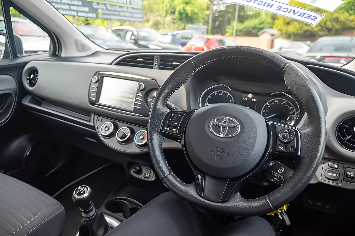 Used 2019 Toyota Yaris Icon Tech Glacier White - Interior and Exterior details 15