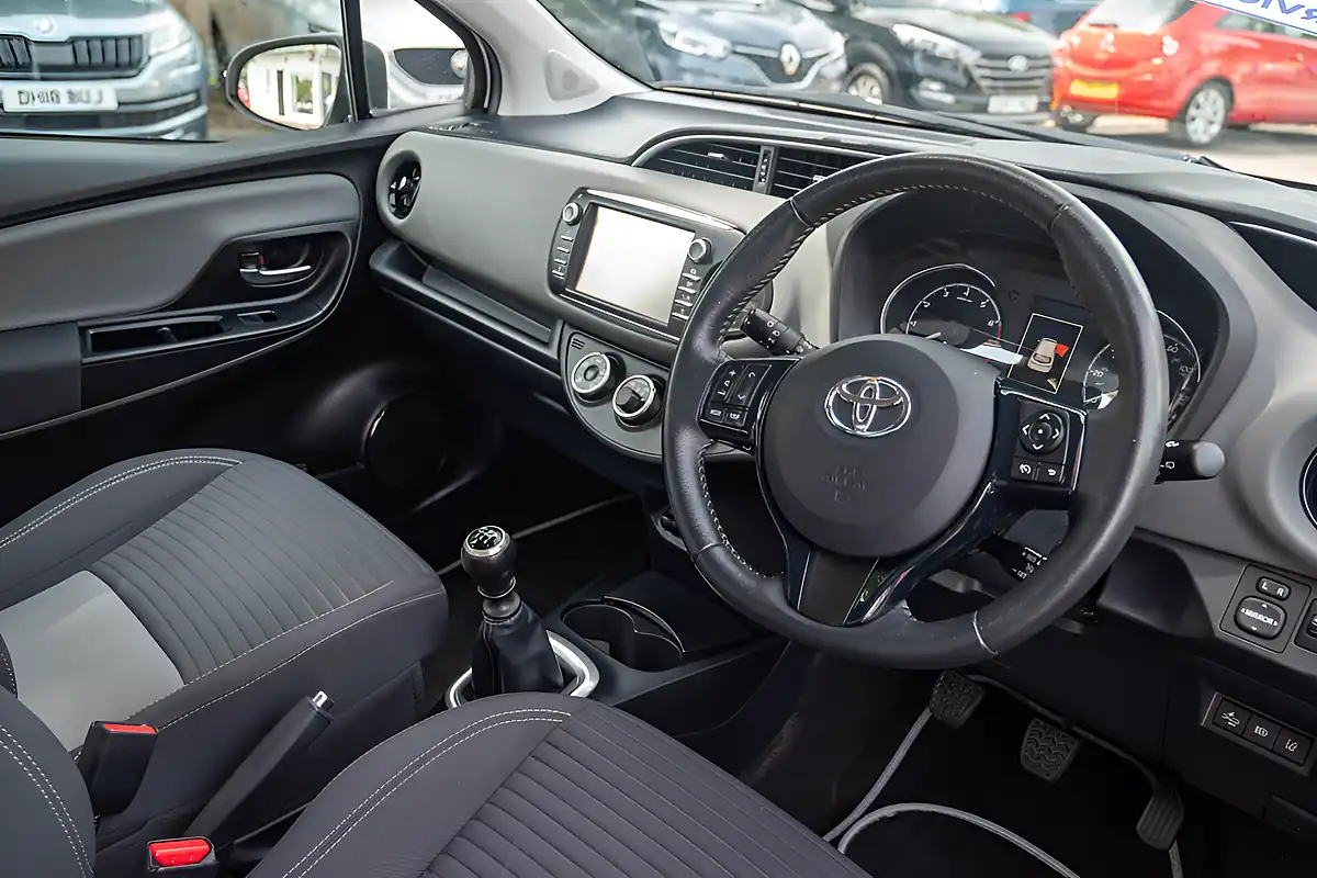 Used 2019 Toyota Yaris Icon Tech Glacier White - Interior and Exterior details 2
