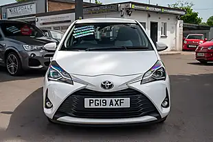 Used 2019 Toyota Yaris Icon Tech Glacier White - Interior and Exterior details 3