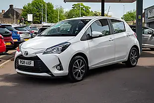 Used 2019 Toyota Yaris Icon Tech Glacier White - Interior and Exterior details 4