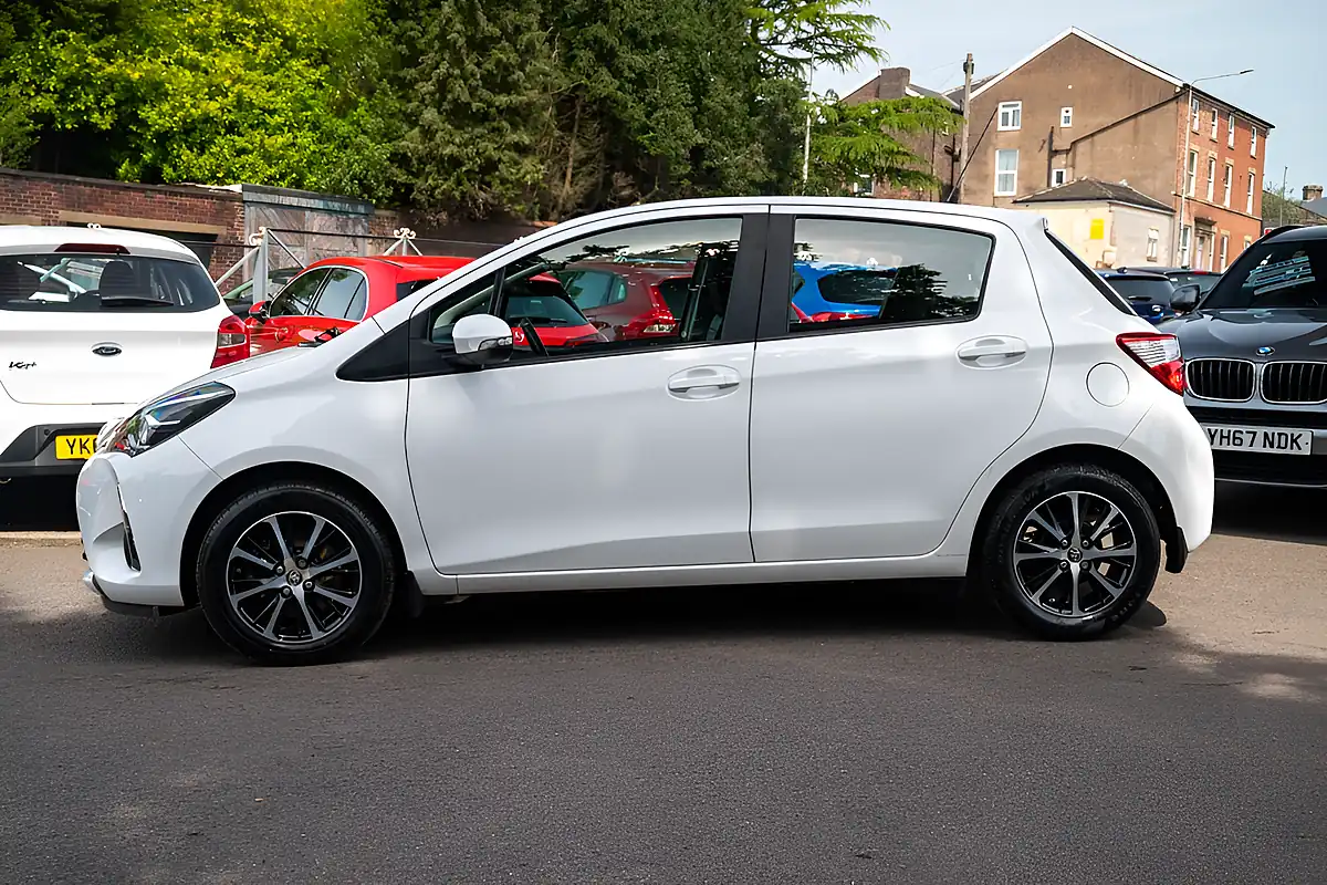 Used 2019 Toyota Yaris Icon Tech Glacier White - Interior and Exterior details 5