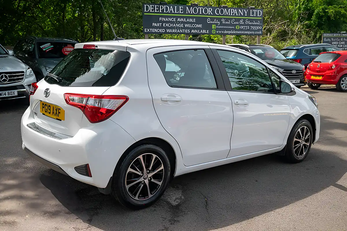 Used 2019 Toyota Yaris Icon Tech Glacier White - Interior and Exterior details 8
