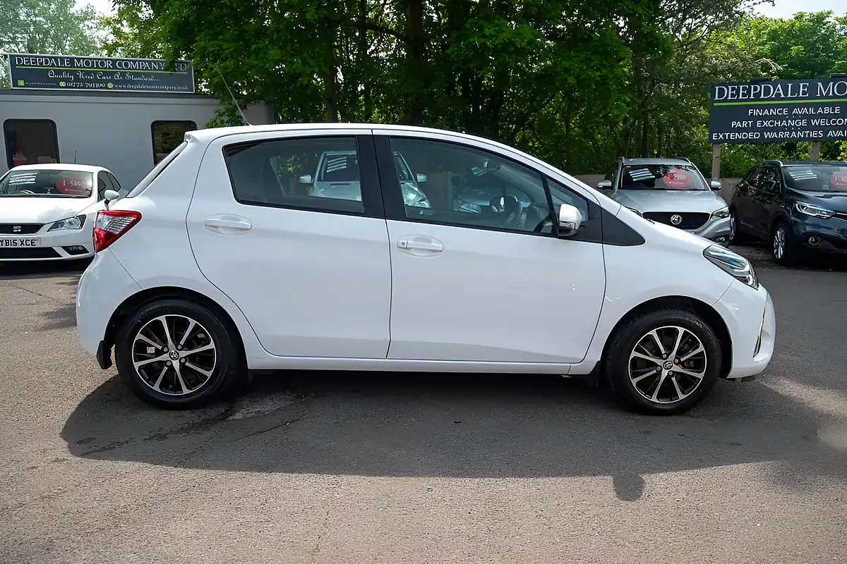 Used 2019 Toyota Yaris Icon Tech Glacier White - Interior and Exterior details 9