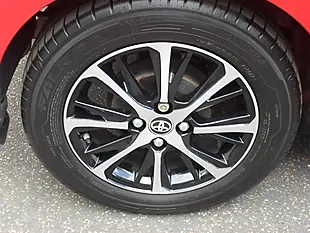 Used 2019 Toyota Yaris Icon Tech Red - Interior and Exterior details 13