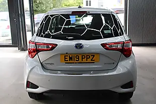 Used 2019 Toyota Yaris Icon Tech Silver - Interior and Exterior details 9