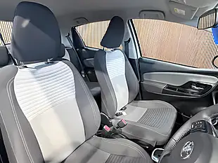 Used 2019 Toyota Yaris Icon Tech White - Interior and Exterior details 14