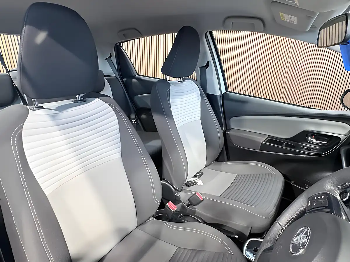 Used 2019 Toyota Yaris Icon Tech White - Interior and Exterior details 14