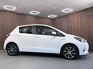 Used 2019 Toyota Yaris Icon Tech White - Interior and Exterior details 9