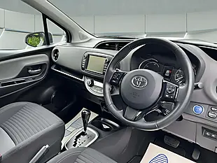 Used 2019 Toyota Yaris Icon Tech White - Interior and Exterior details 11