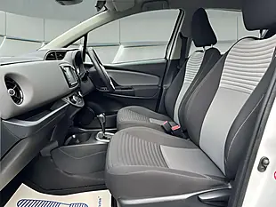 Used 2019 Toyota Yaris Icon Tech White - Interior and Exterior details 18