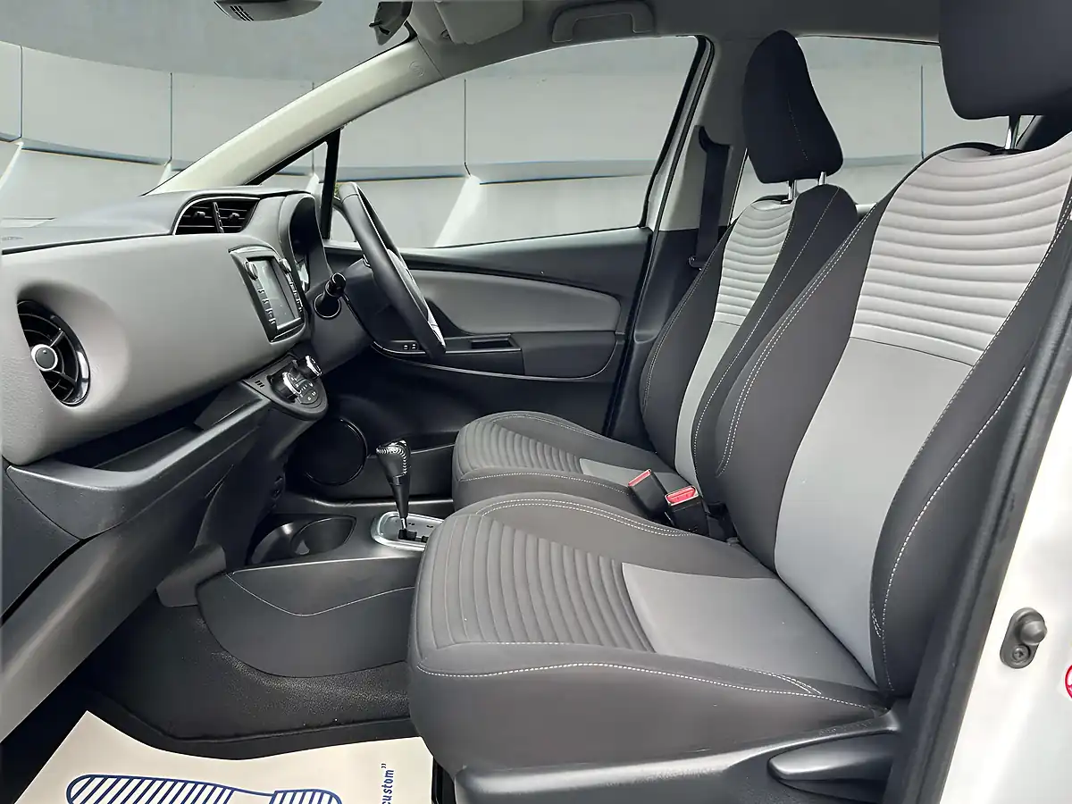 Used 2019 Toyota Yaris Icon Tech White - Interior and Exterior details 18