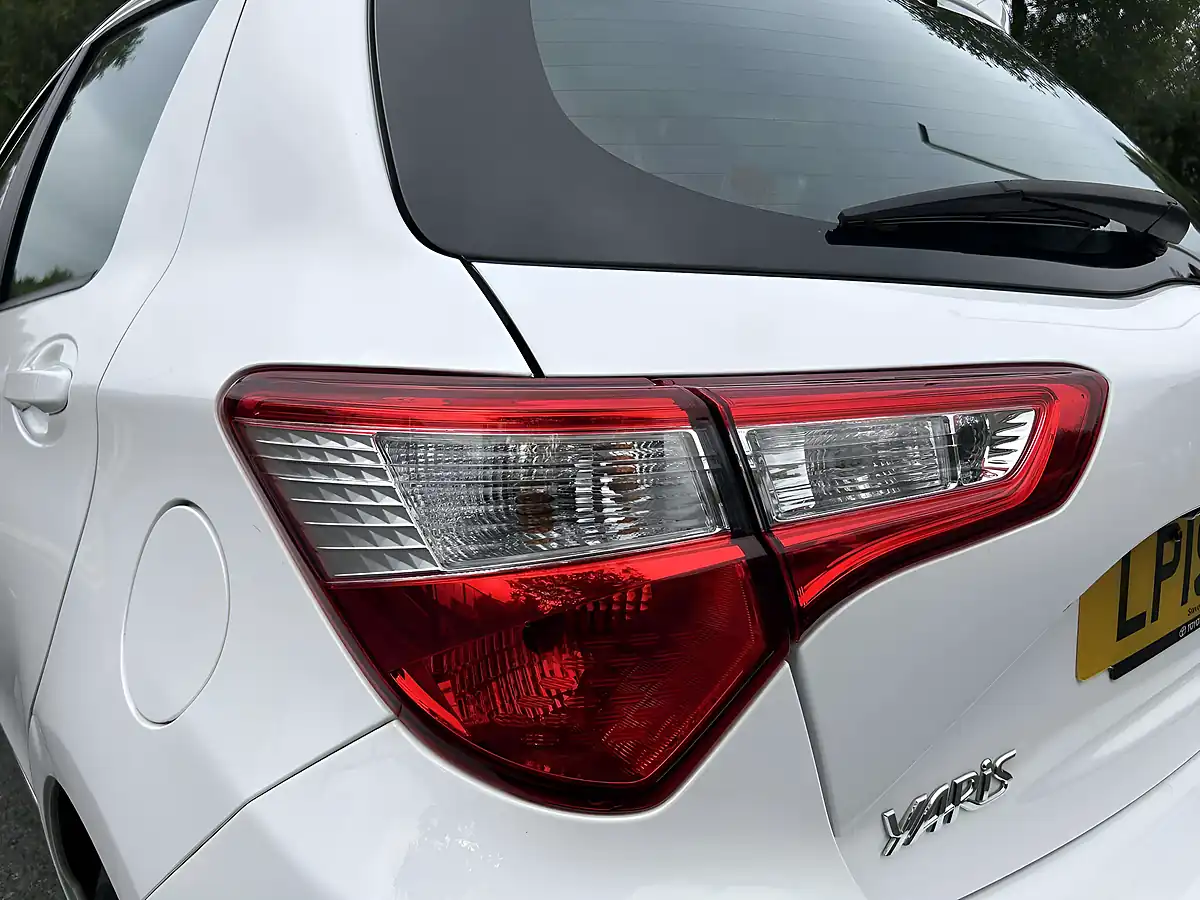 Used 2019 Toyota Yaris Icon Tech White - Interior and Exterior details 20