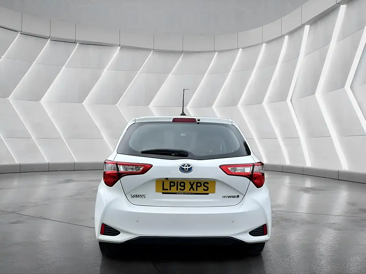 Used 2019 Toyota Yaris Icon Tech White - Interior and Exterior details 8