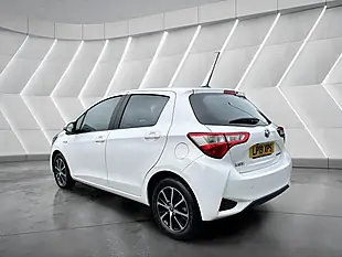 Used 2019 Toyota Yaris Icon Tech White - Interior and Exterior details 9