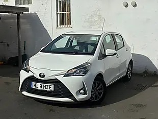 Used 2019 Toyota Yaris Icon White - Interior and Exterior details 4
