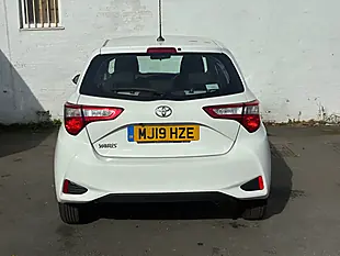 Used 2019 Toyota Yaris Icon White - Interior and Exterior details 9